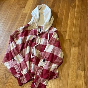 American Eagle Red Flannel Hoodie Size Large